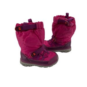 stride rite juniper sneaker boot